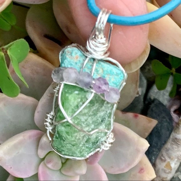 Turquoise, Chrome Tremolite & Fluorite Necklace - Picture 9 of 14